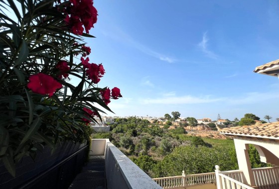 Sprzedaż - Apartament / Mieszkanie -
Orihuela Costa - Lomas De Cabo Roig-los Dolses