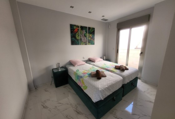 Resale - Freistehende Villa -
Orihuela Costa - Costa Blanca