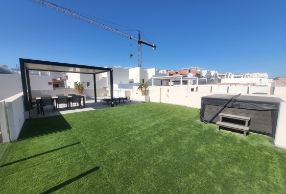 Resale - Freistehende Villa -
Orihuela Costa - Costa Blanca