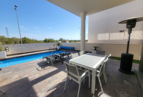 Resale - Freistehende Villa -
Orihuela Costa - Costa Blanca