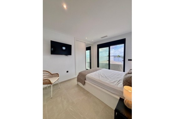 Herverkoop - Vrijstaande Villa -
Benijofar - Costa Blanca
