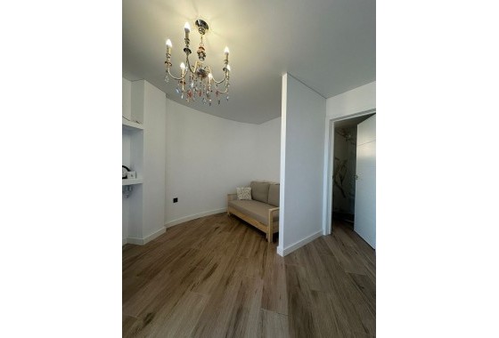 Herverkoop - Appartement / Flat -
Torrevieja - La Mata