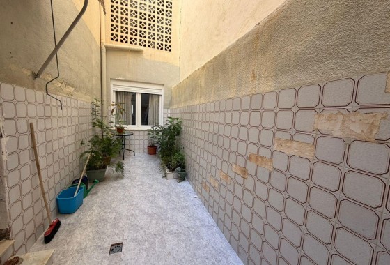 Resale - Wohnung / Appartement -
Torrevieja - Playa del Cura