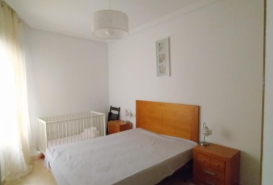 Herverkoop - Appartement / Flat -
Torrevieja - CENTRO CASCO URBANO