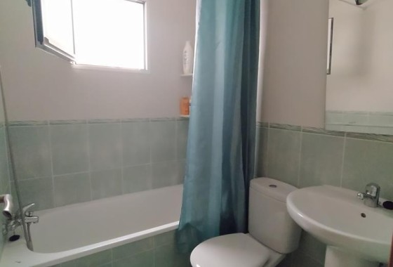 Herverkoop - Appartement / Flat -
Torrevieja - CENTRO CASCO URBANO