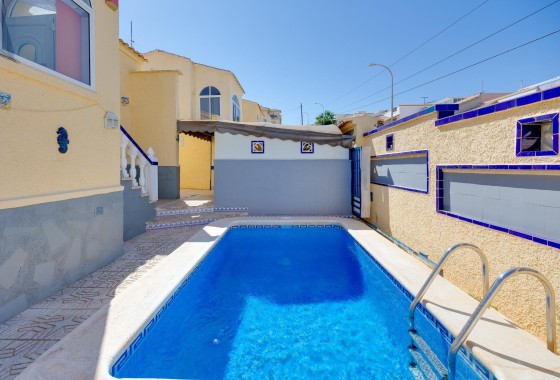 Venta - Chalet Independiente -
San Fulgencio - La Marina