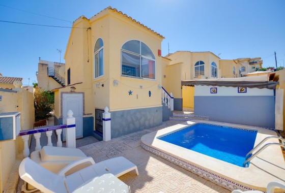 Venta - Chalet Independiente -
San Fulgencio - La Marina
