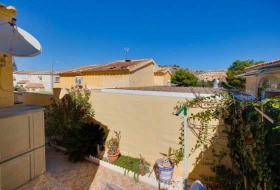 Venta - Chalet Independiente -
San Fulgencio - La Marina