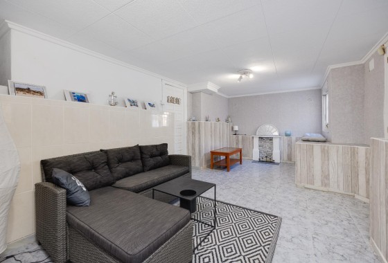 Venta - Chalet Independiente -
San Fulgencio - La Marina