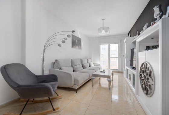 Resale - Wohnung / Appartement -
Torrevieja - Center