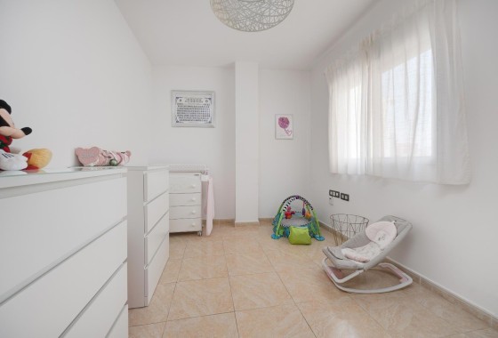 Resale - Wohnung / Appartement -
Torrevieja - Center