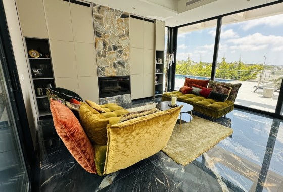 Venta - Chalet Independiente -
Las Colinas - Costa Blanca