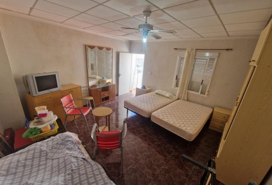 Revente - Maison de ville -
Torrevieja