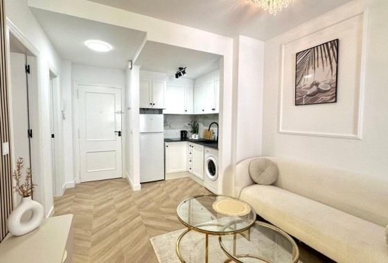 Herverkoop - Appartement / Flat -
Torrevieja - Center
