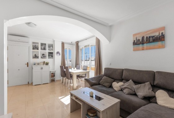 Herverkoop - Halfvrijstaande villa -
Cabo Roig - Lomas de Cabo Roig