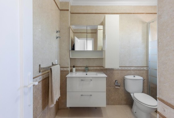 Herverkoop - Halfvrijstaande villa -
Cabo Roig - Lomas de Cabo Roig