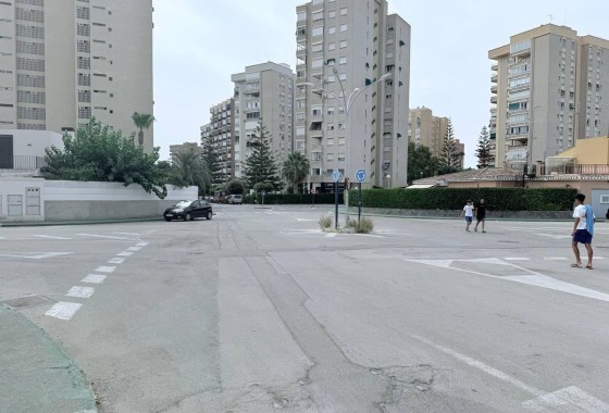 Resale - Freistehende Villa -
Orihuela Costa - Campoamor
