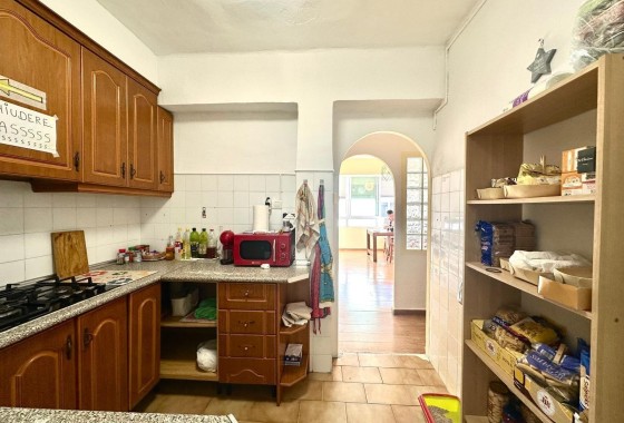 Sprzedaż - Apartament / Mieszkanie -
Torrevieja - Estacion de autobuses