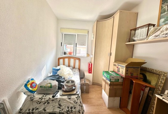 Sprzedaż - Apartament / Mieszkanie -
Torrevieja - Estacion de autobuses