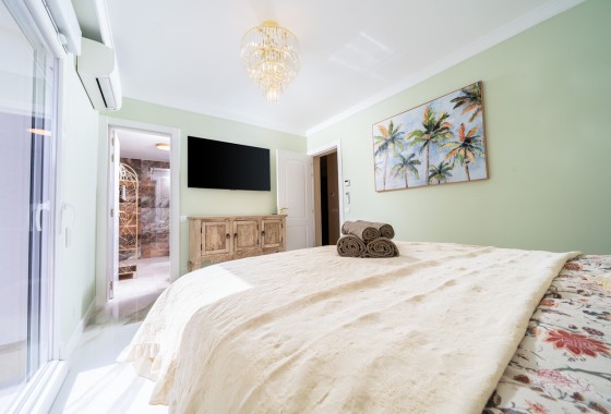 Venta - Chalet Independiente -
Torrevieja - Costa Blanca