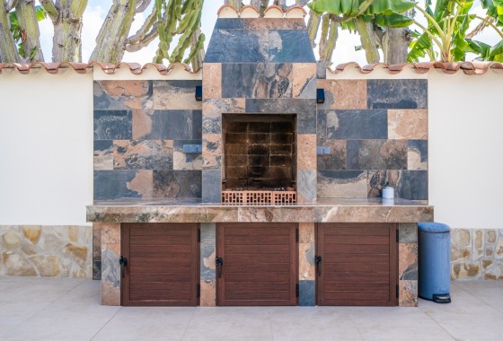 Venta - Chalet Independiente -
Torrevieja - Costa Blanca