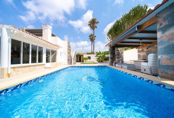 Venta - Chalet Independiente -
Torrevieja - Costa Blanca