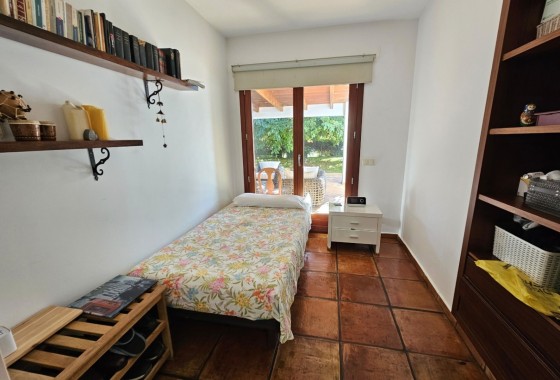 Venta - Chalet Independiente -
Ondara - Inland