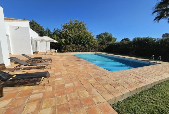 Venta - Chalet Independiente -
Ondara - Inland