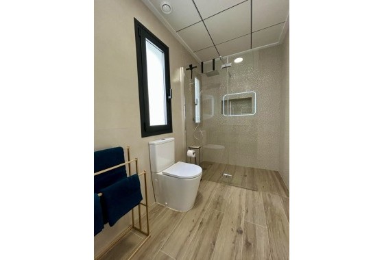 Revente - Maison de ville -
Dolores - Costa Blanca