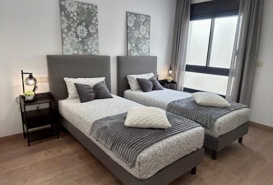 Revente - Maison de ville -
Dolores - Costa Blanca