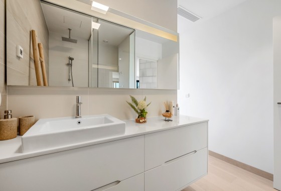 Sprzedaż - Apartament / Mieszkanie -
Orihuela - Inland