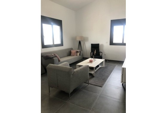 Venta - Chalet Independiente -
Pinoso - Inland