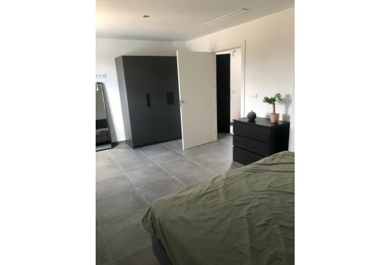 Venta - Chalet Independiente -
Pinoso - Inland