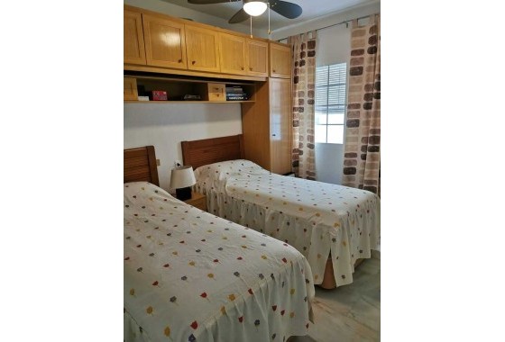 Venta - Apartamento / Piso -
Torrevieja - Playa de los Locos