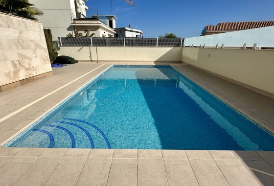 Venta - Chalet Independiente -
La Zenia - Costa Blanca