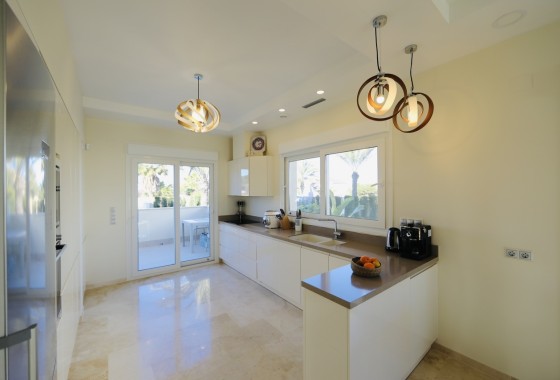 Venta - Chalet Independiente -
La Zenia - Costa Blanca
