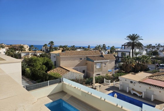 Venta - Chalet Independiente -
La Zenia - Costa Blanca