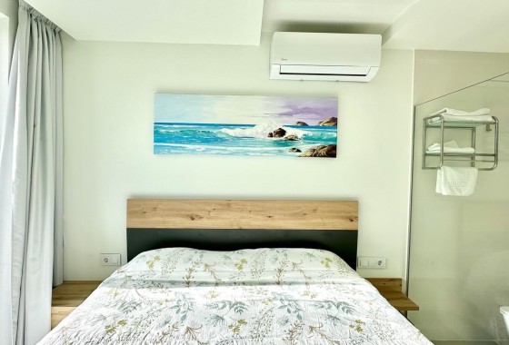 Venta - Apartamento / Piso -
Finestrat