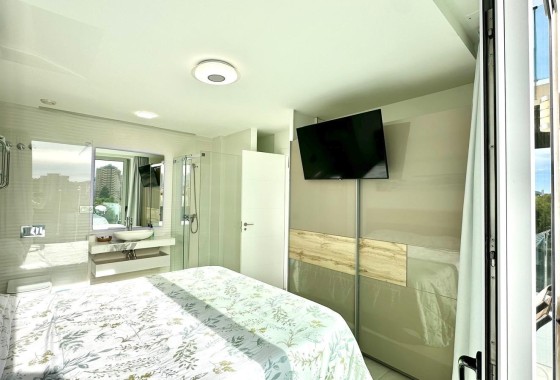 Venta - Apartamento / Piso -
Finestrat
