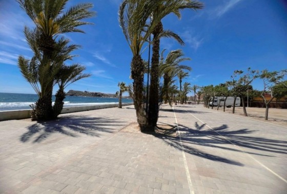 Venta - Casa de pueblo -
Puerto de mazarron - El Alcolar