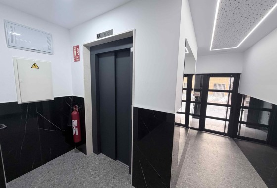 Herverkoop - Appartement / Flat -
Torrevieja - Costa Blanca