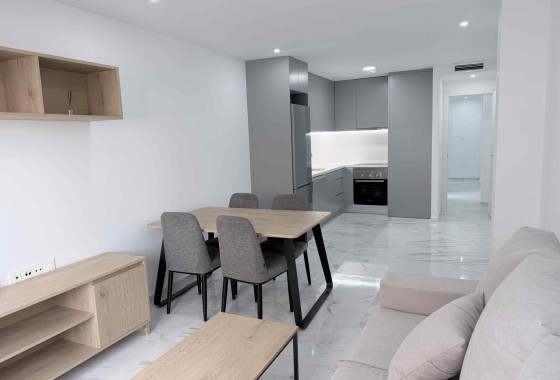 Herverkoop - Appartement / Flat -
Torrevieja - Costa Blanca