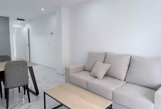 Herverkoop - Appartement / Flat -
Torrevieja - Costa Blanca