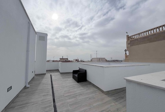 Herverkoop - Appartement / Flat -
Torrevieja - Costa Blanca