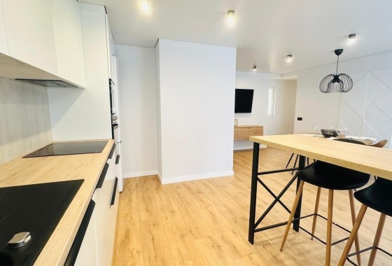 Resale - Wohnung / Appartement -
Torrevieja - Playa del Cura