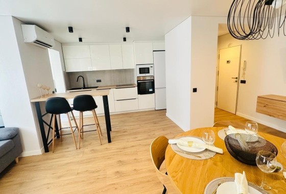 Resale - Wohnung / Appartement -
Torrevieja - Playa del Cura