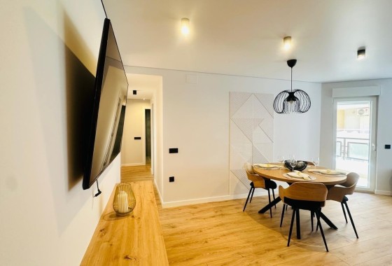 Resale - Wohnung / Appartement -
Torrevieja - Playa del Cura