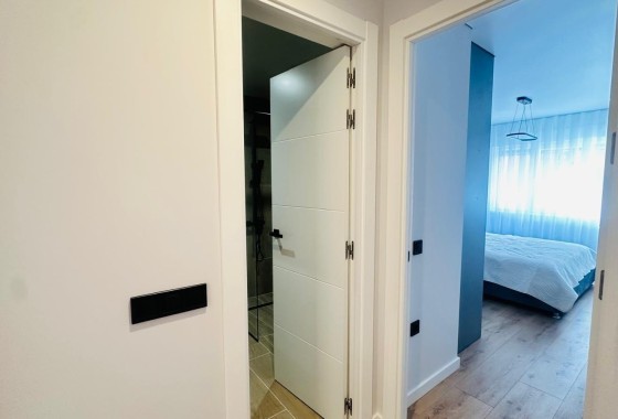 Resale - Wohnung / Appartement -
Torrevieja - Playa del Cura