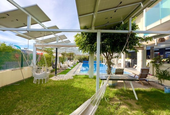 Resale - Wohnung / Appartement -
Finestrat