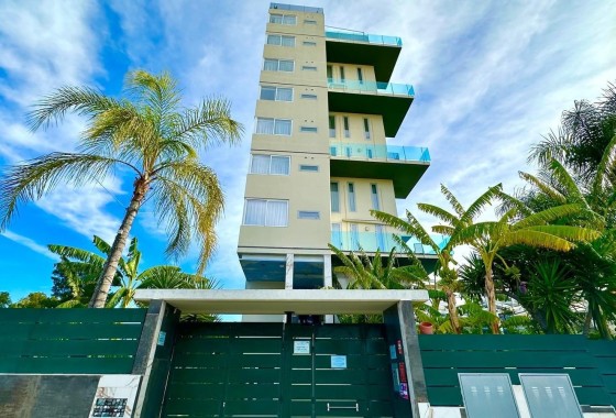 Resale - Wohnung / Appartement -
Finestrat